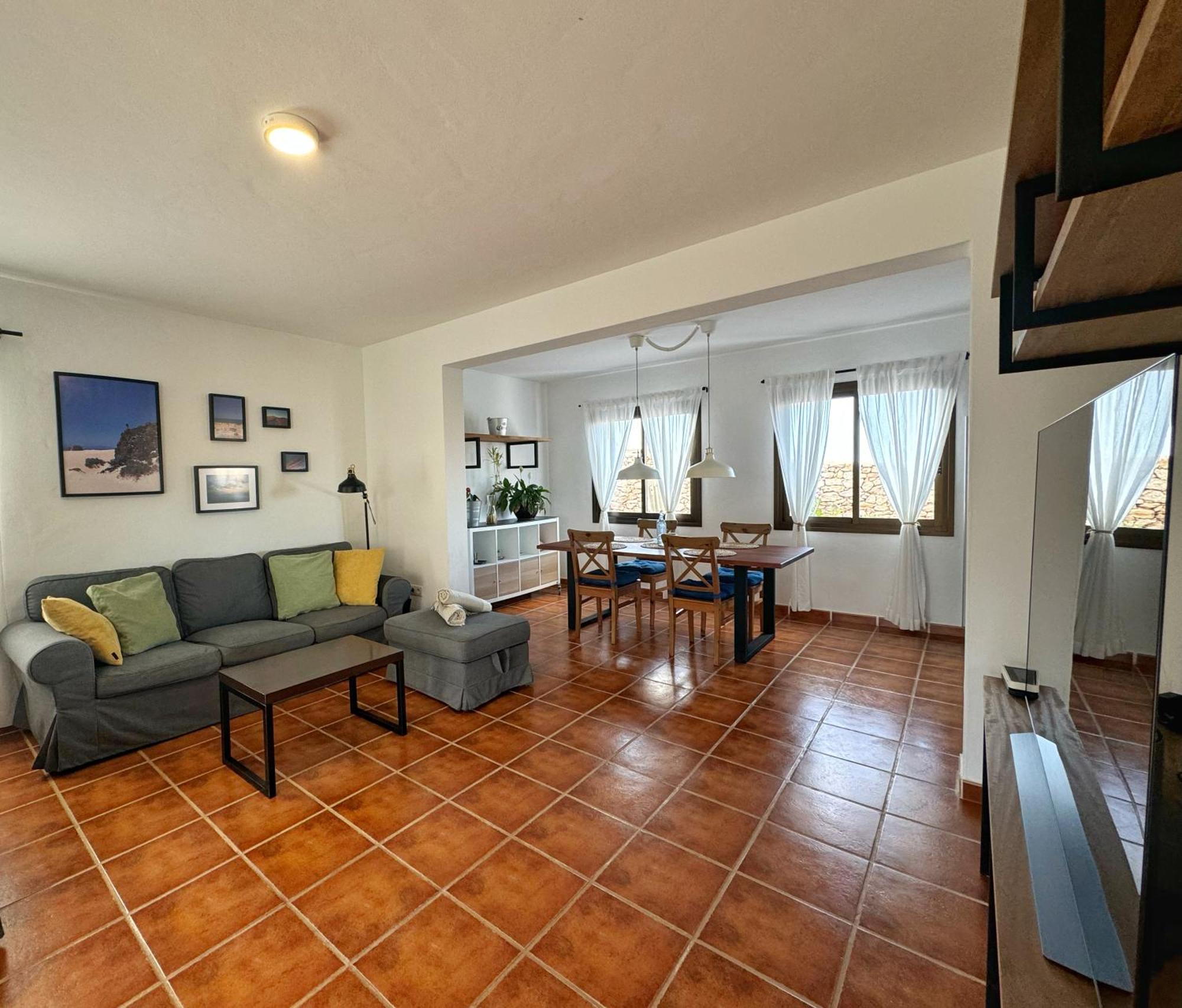 Holiday home Casa Marisa With Heated Pool & Garden