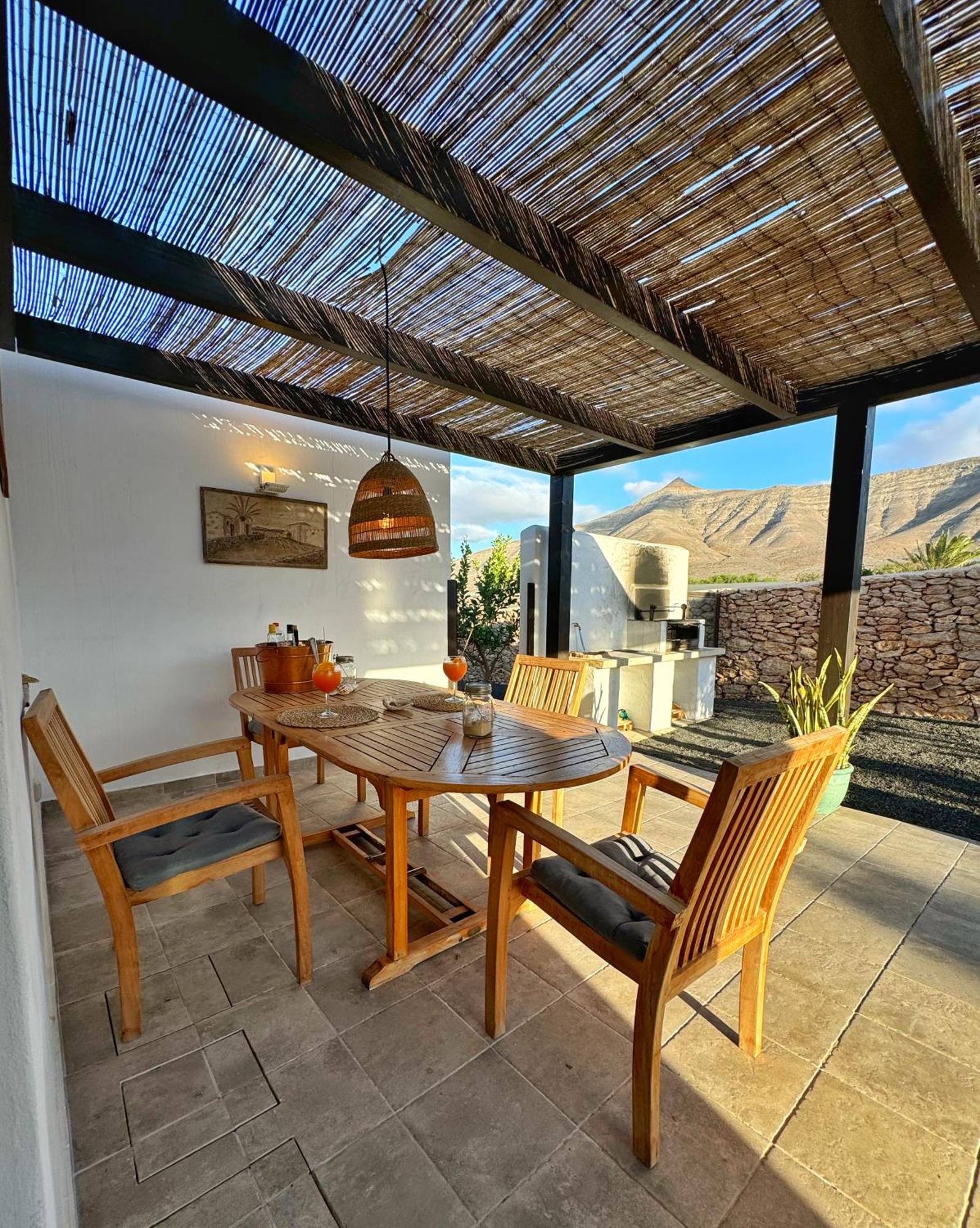 Casa Marisa With Heated Pool & Garden * Tindaya